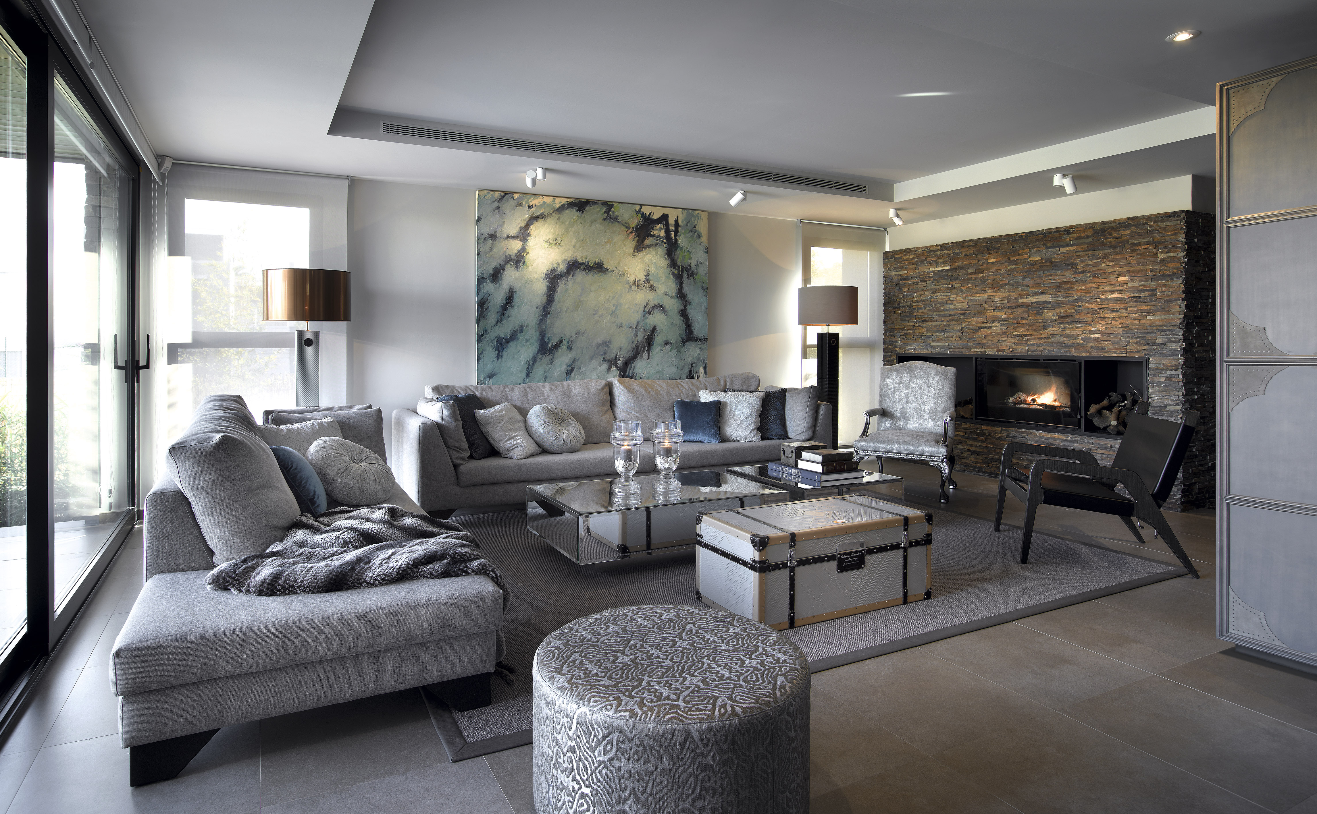 Entertaining In Elegance: Luxury Lounge And Living Room Ideas